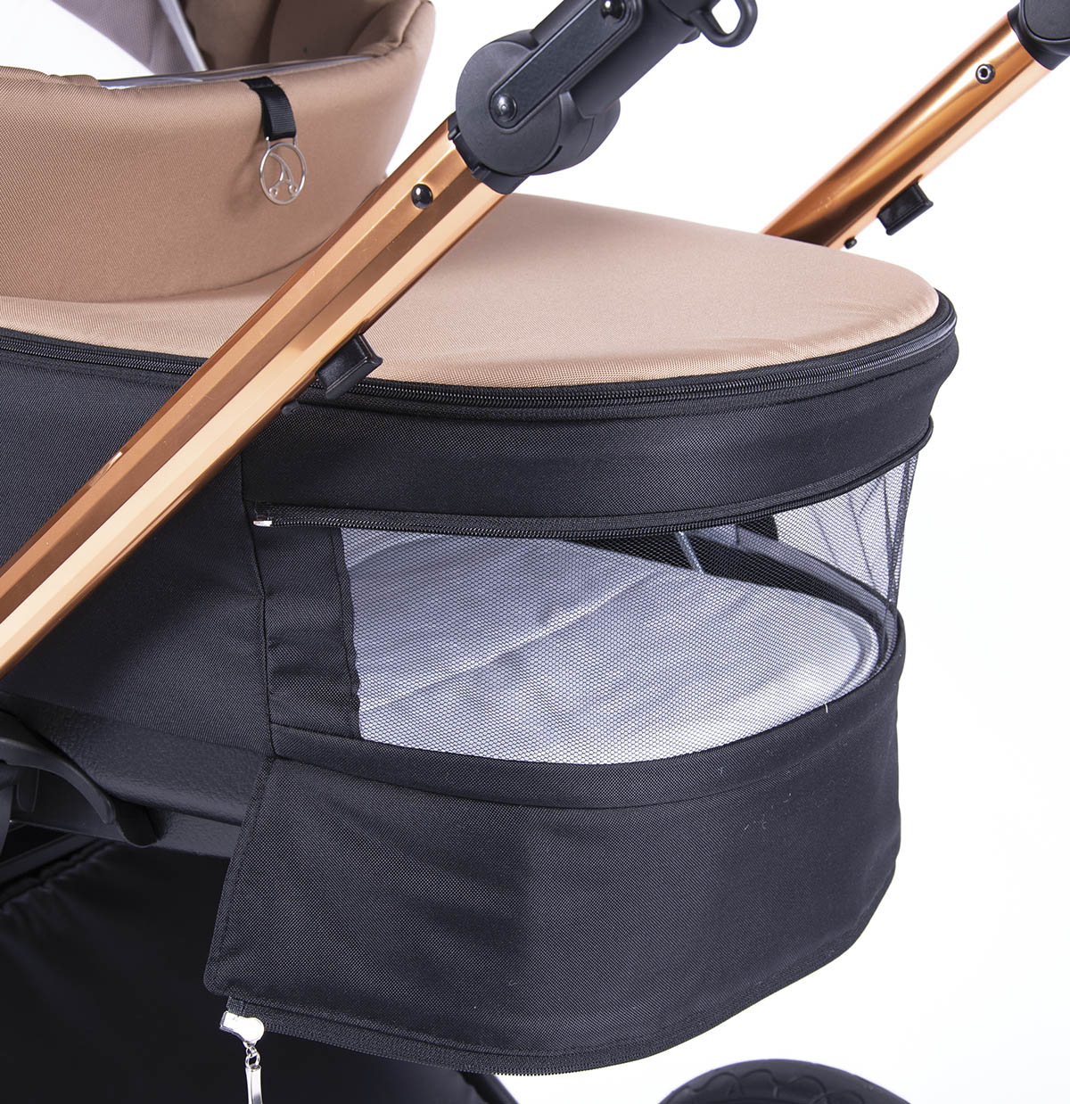 coletto-fado-wentylacja-w-nozkach